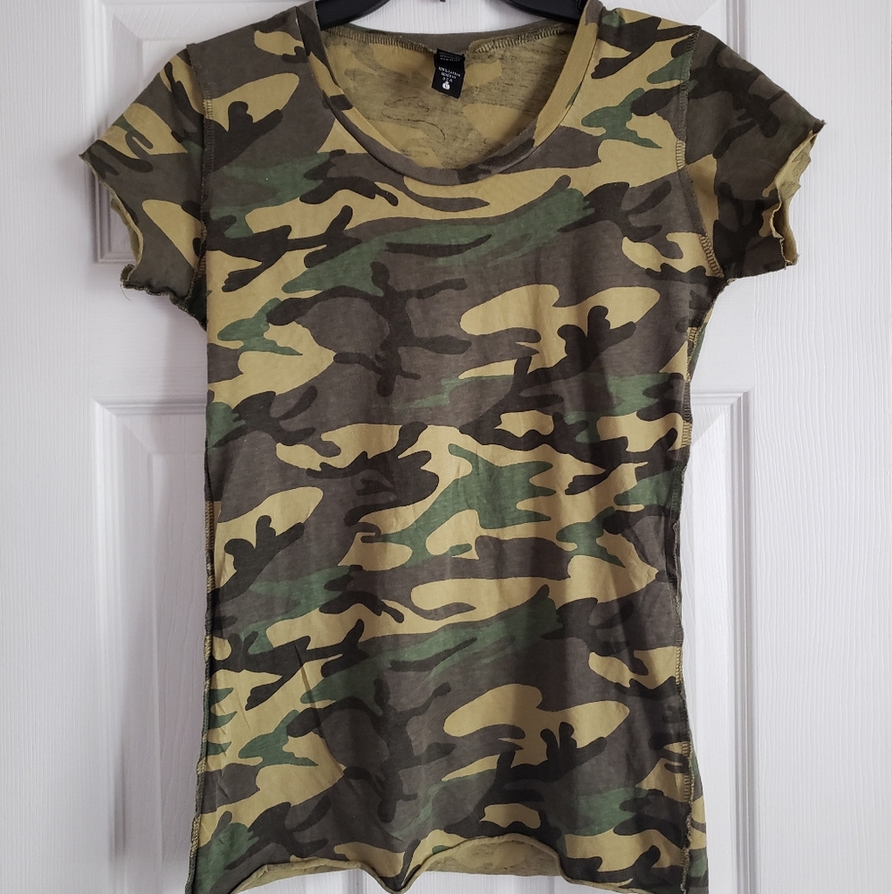 Alternative Apparel Vintage Soft Camo Tee Sz L